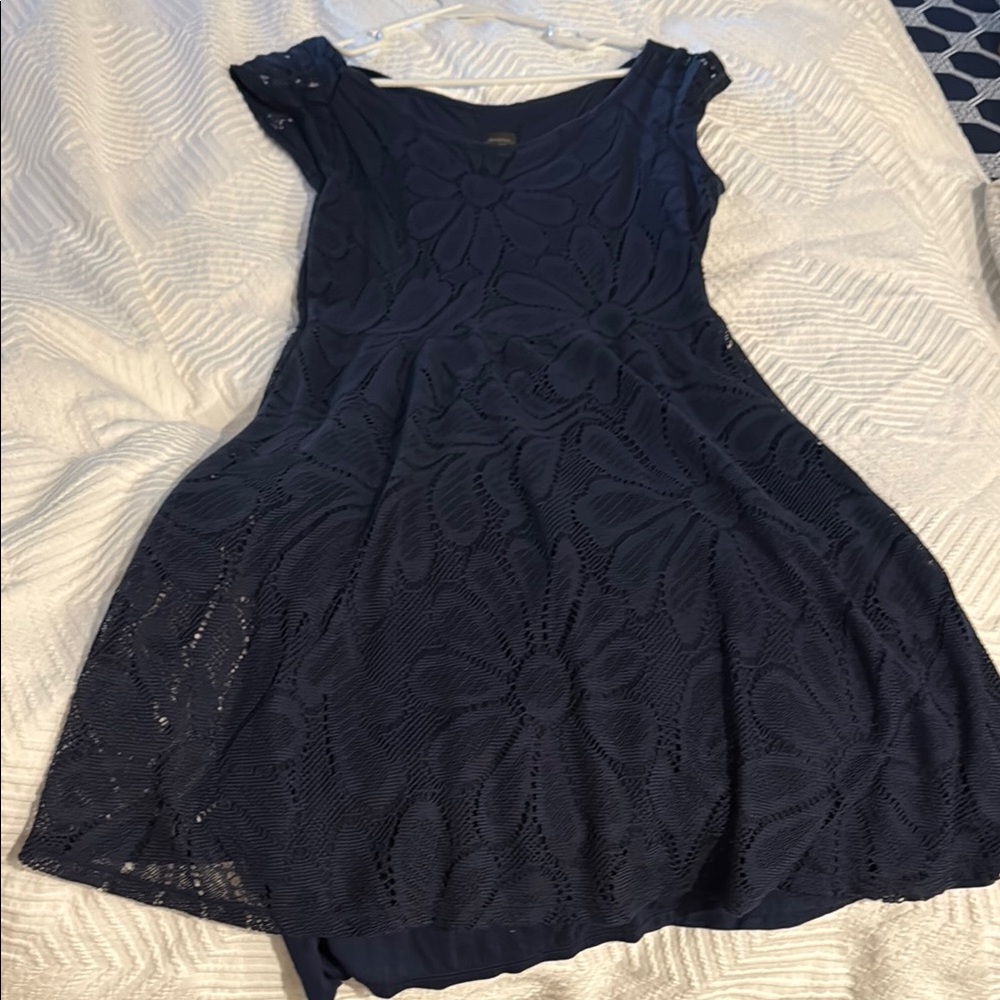 Deletta Navy Floral Lace Dress